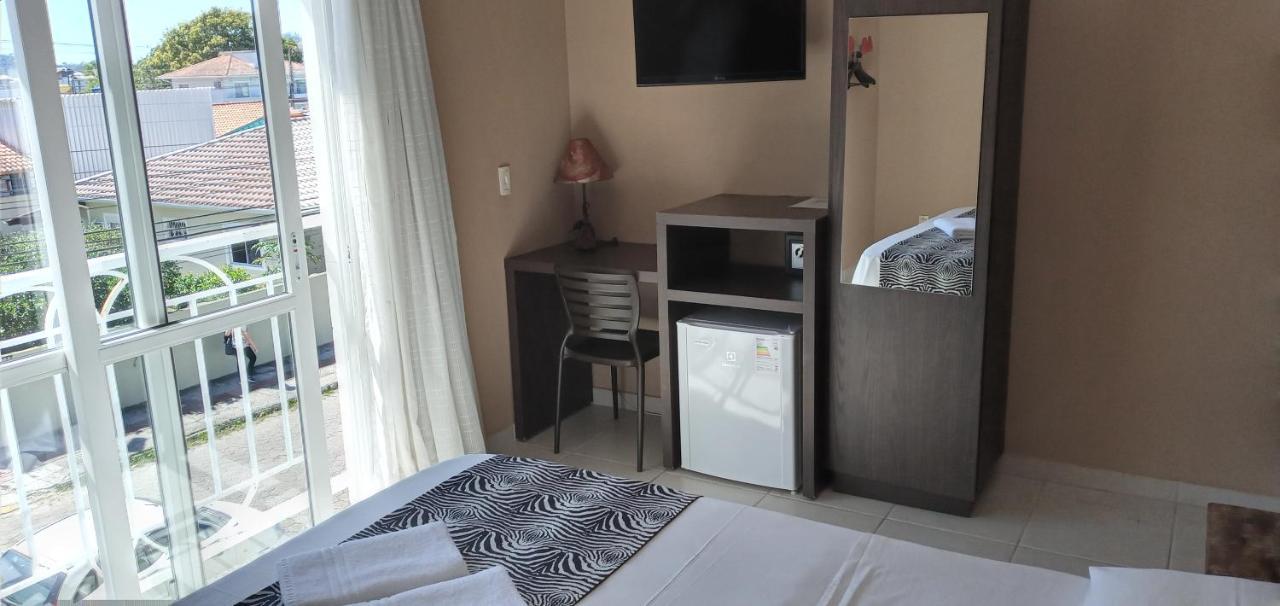 Hotel Hola 3*