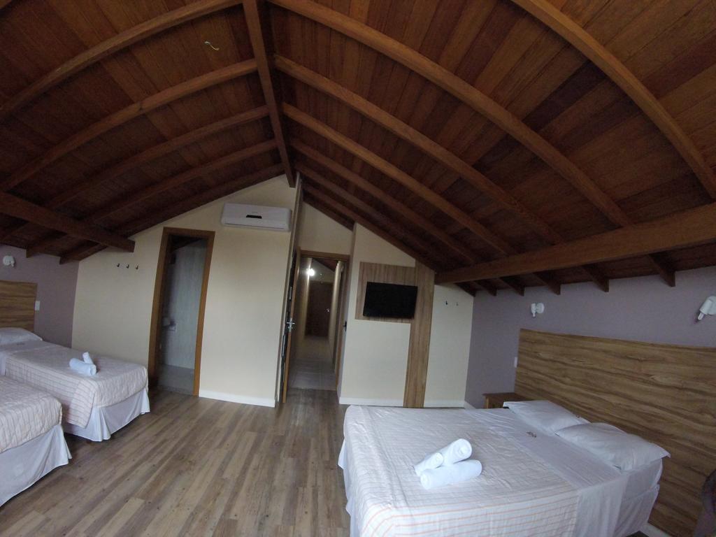 Hotel Hola 3*