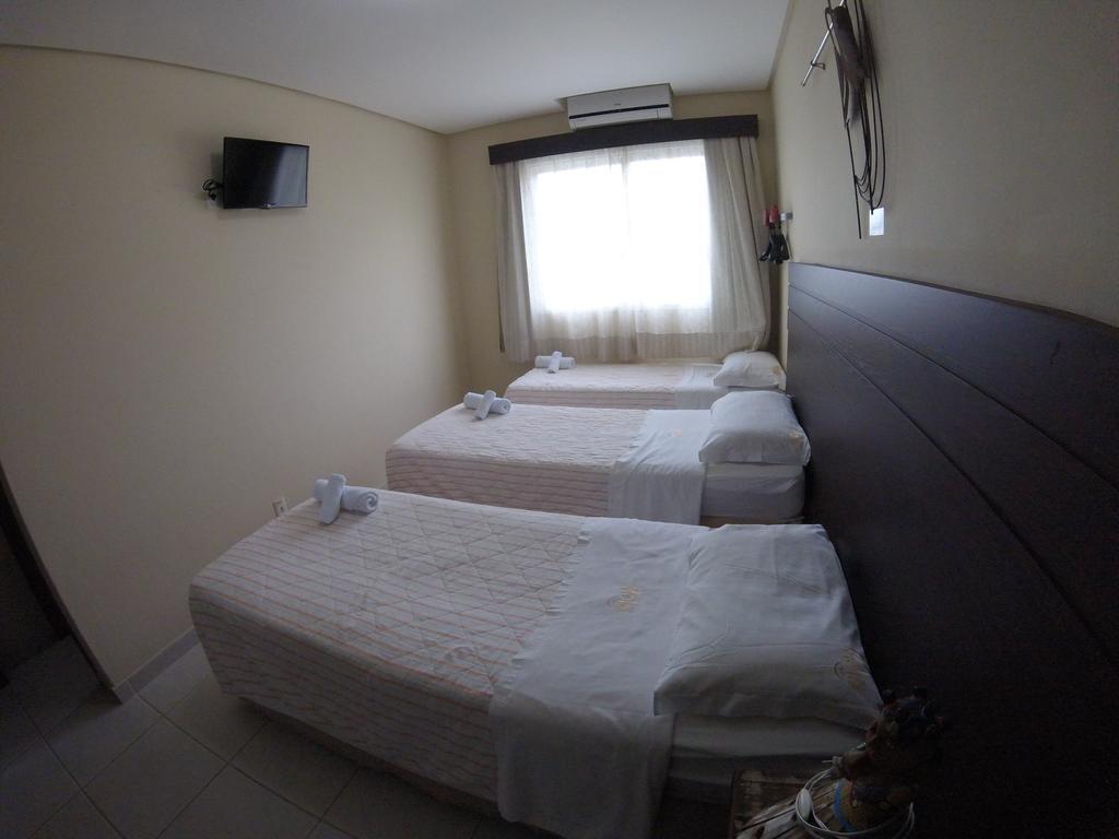 Hola 3* Florianópolis