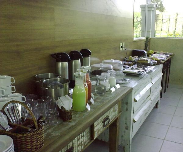 Hotel Hola